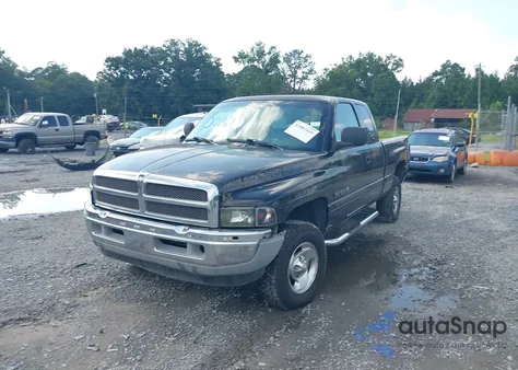 1999 Dodge Ram 1500 St z USA, uszkodzony, nr VIN 1B7HF13Z8XJ650068